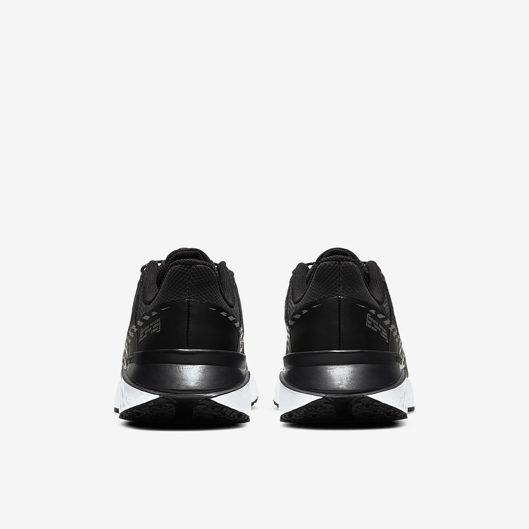 Nike Legend React 3 Shield - Black/Mtlc Dark Grey-Dk Smoke Grey