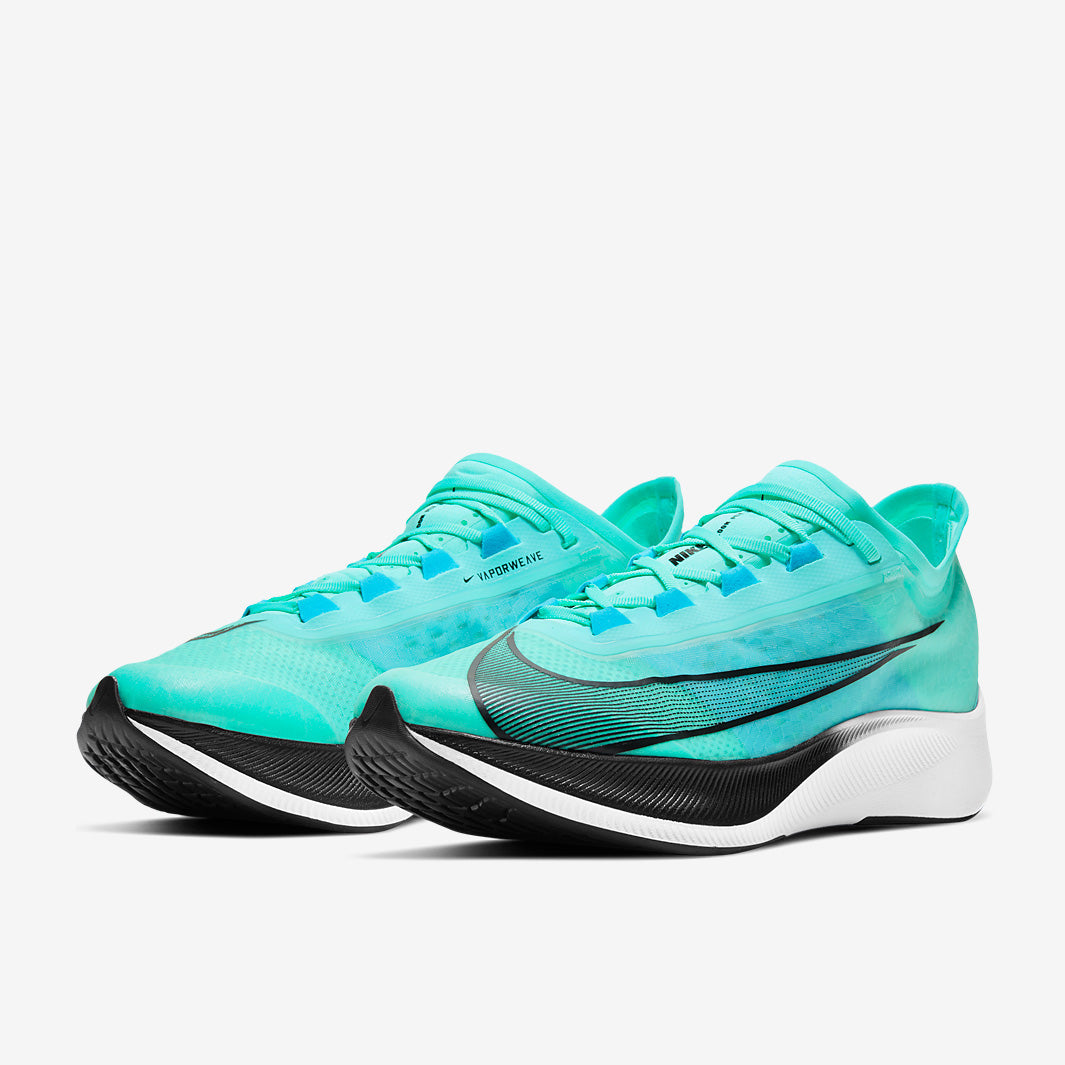 Nike Zoom Fly 3