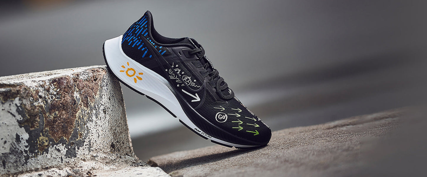 Nike Air Zoom Pegasus 38 - Black/Black-Action Green