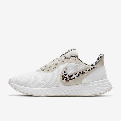 Nike Womens Revolution 5 - White/Black-Light Bone
