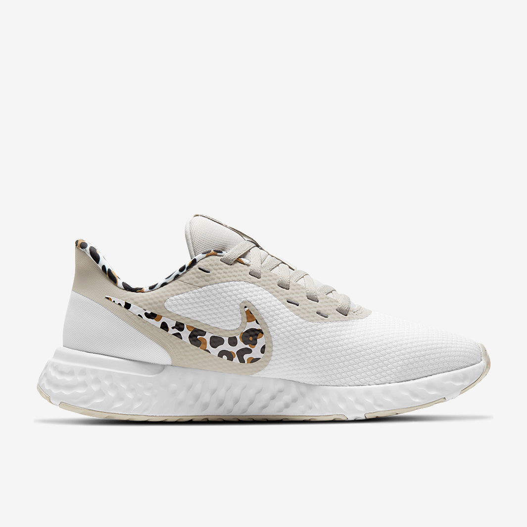 Nike Womens Revolution 5 - White/Black-Light Bone
