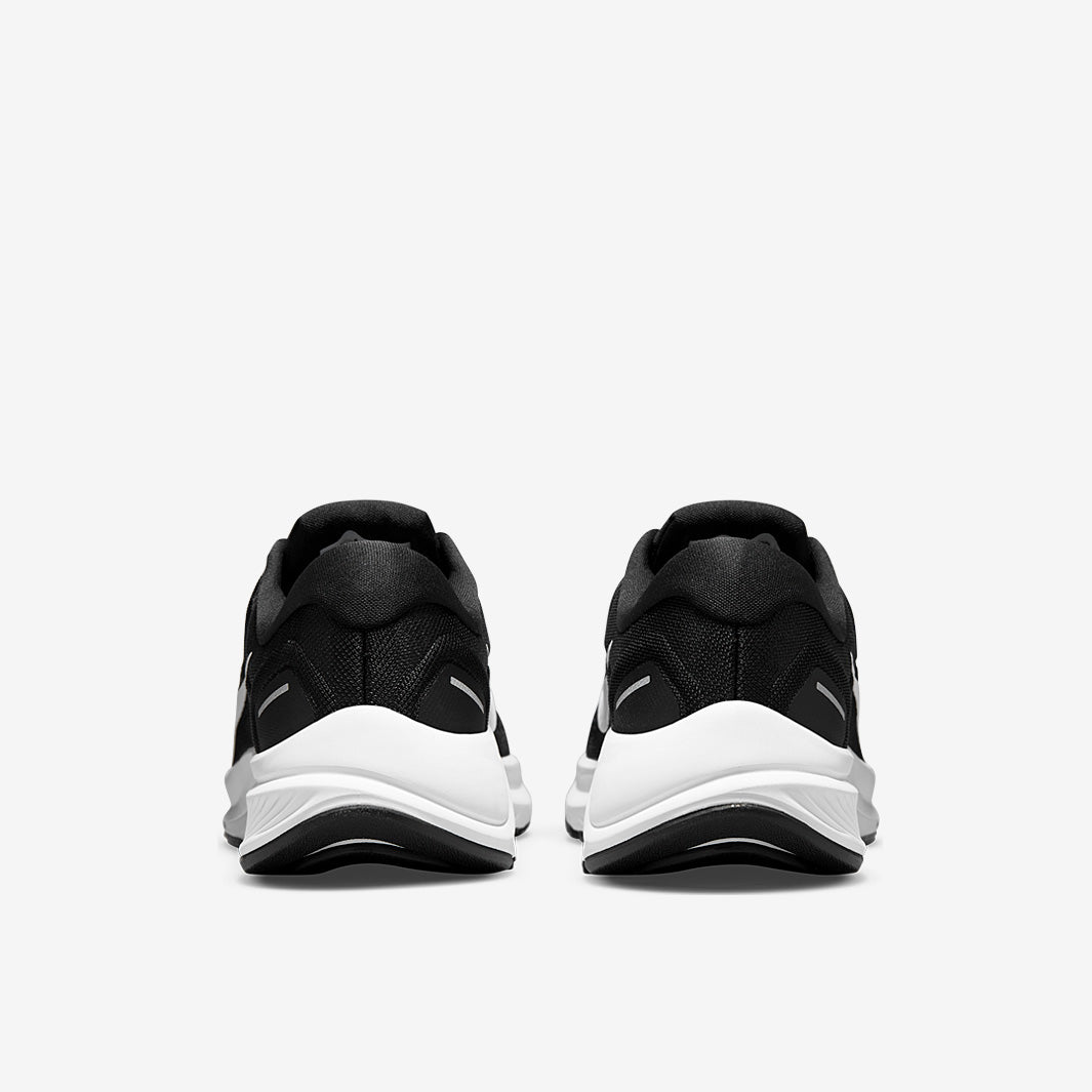 Nike Air Zoom Structure 24