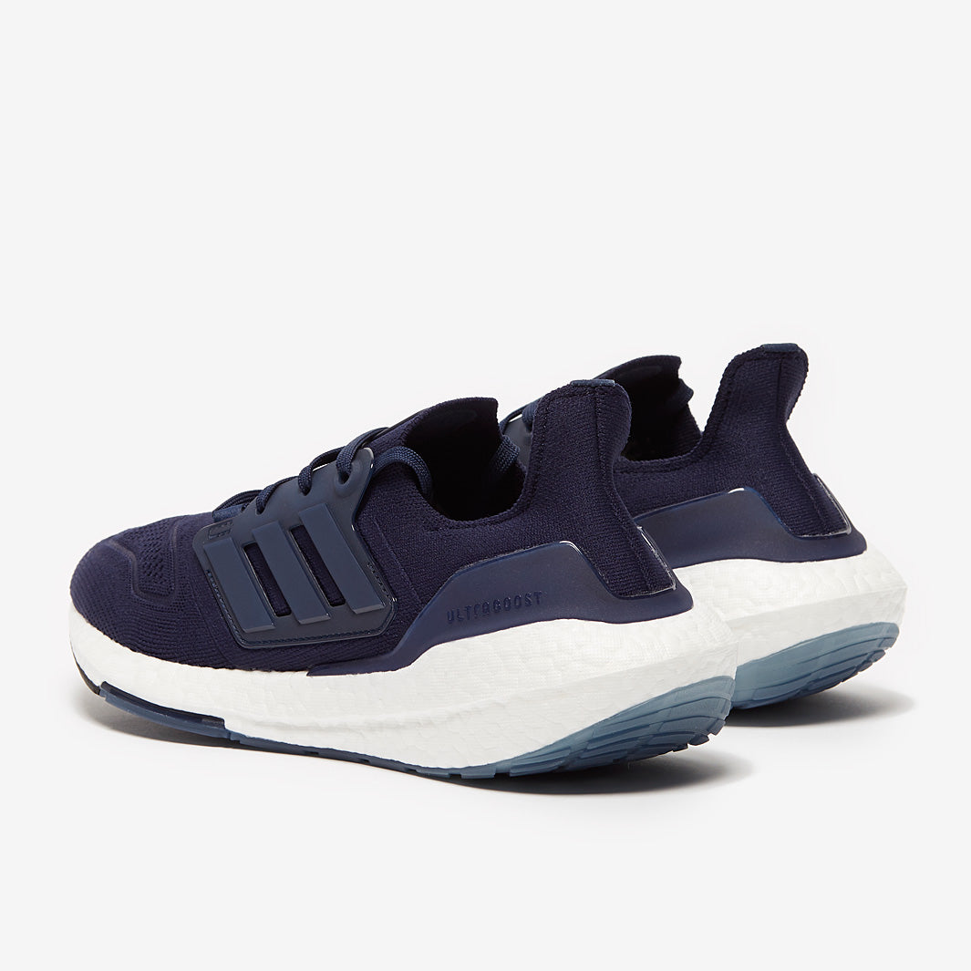 adidas Ultraboost 22
