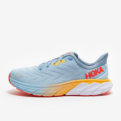 Hoka Arahi 6