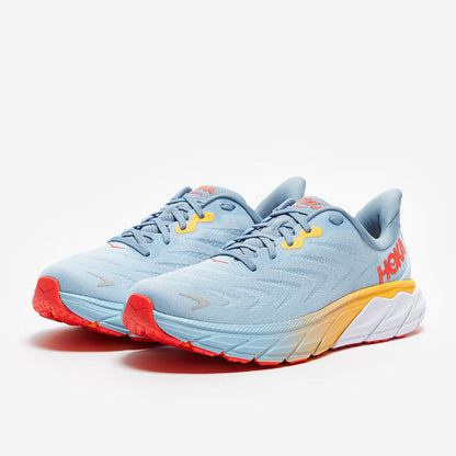 Hoka Arahi 6