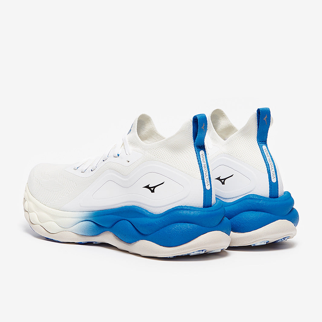 Mizuno Wave Neo Ultra