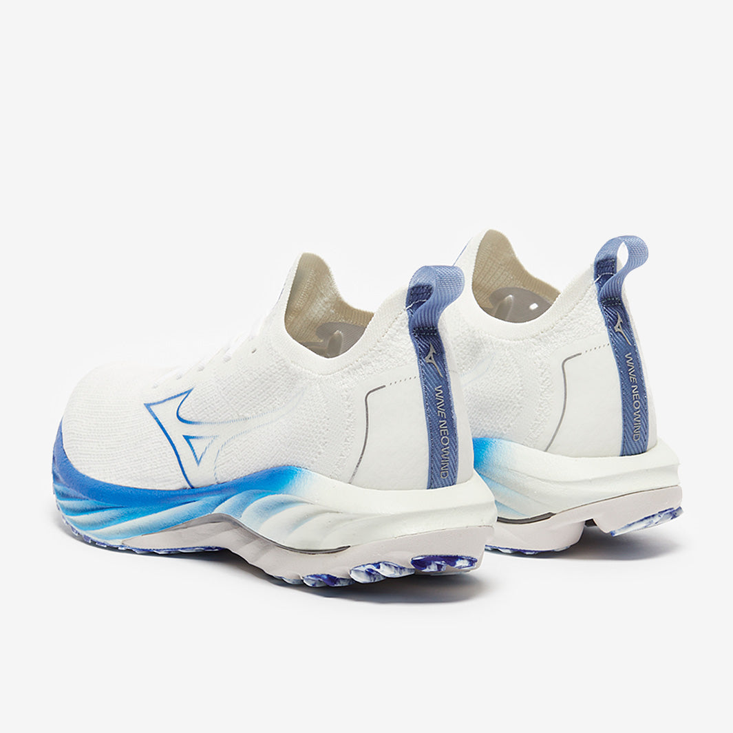 Mizuno Wave Neo Wind