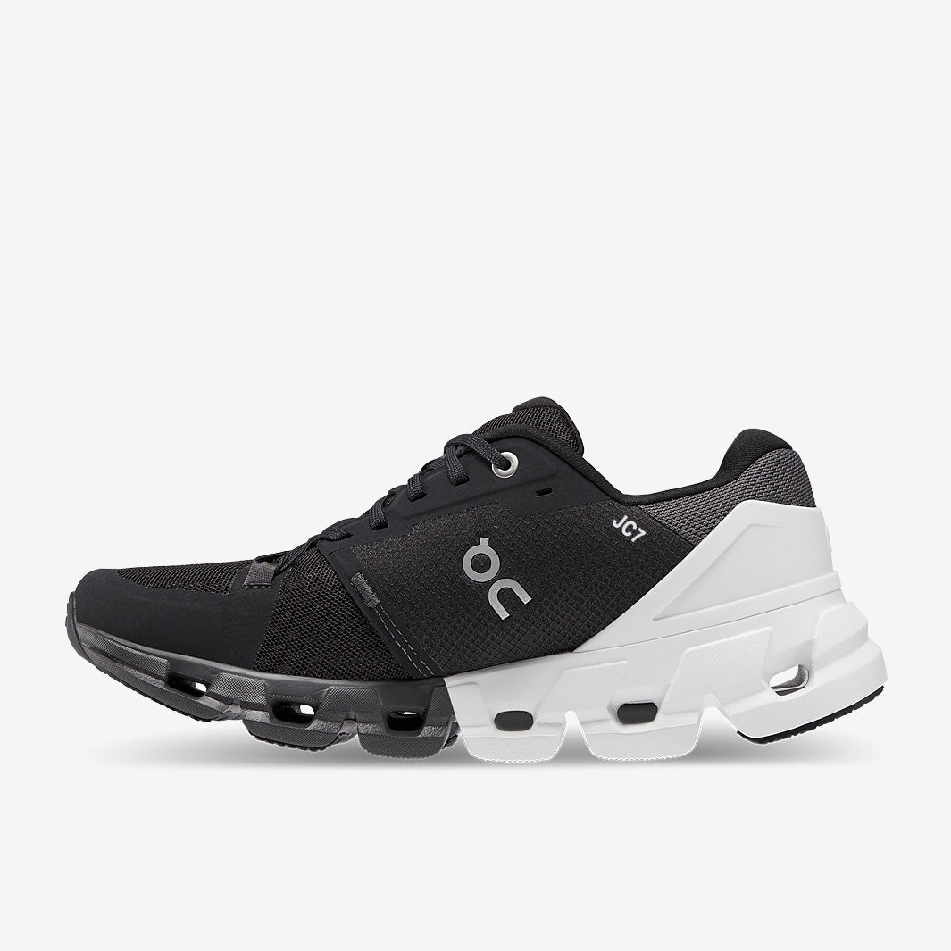 On Womens Cloudflyer 4