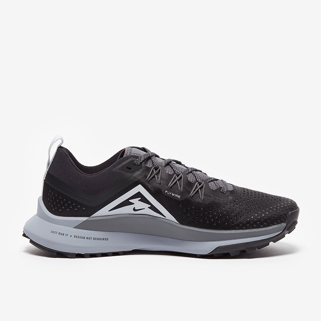 Nike Womens Pegasus Trail 4 GORE-TEX