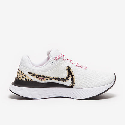 Nike Womens React Infinity Flyknit 3 - White/Black-Wheat Grass