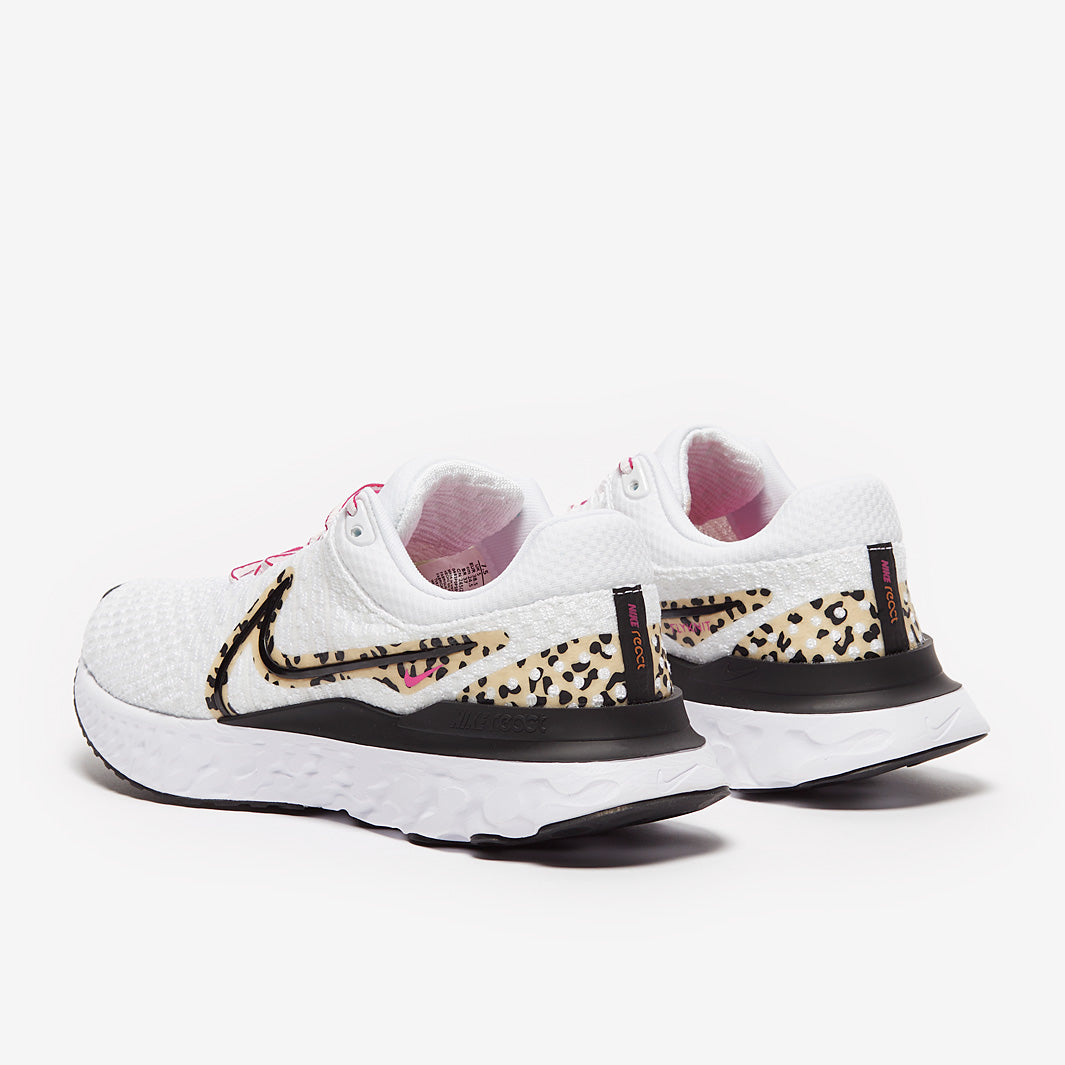 Nike Womens React Infinity Flyknit 3 - White/Black-Wheat Grass