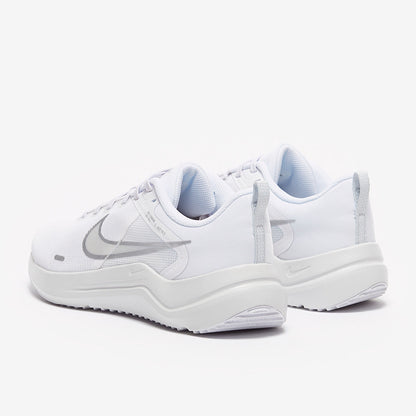 Nike Womens Downshifter 12 - White/Metallic Silver