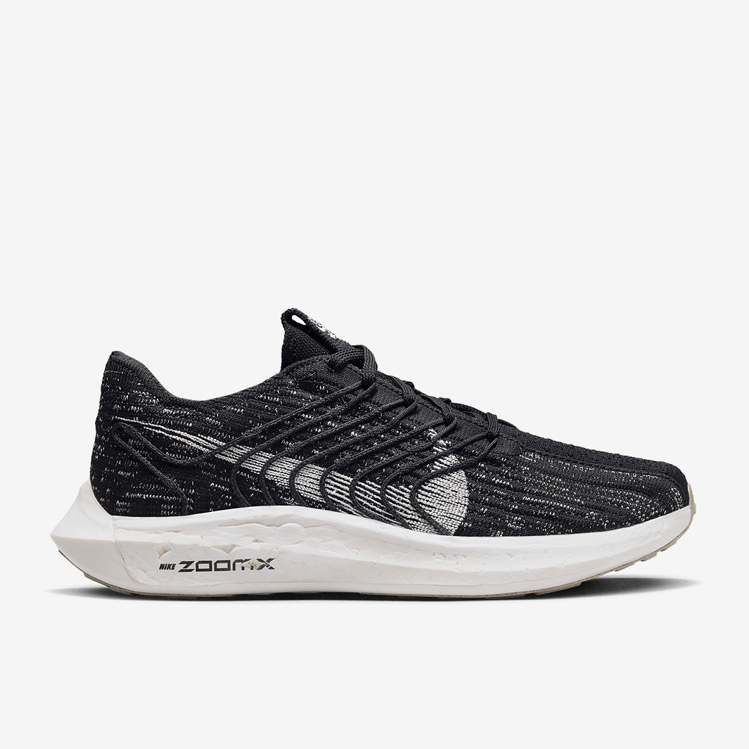 Nike Womens Pegasus Turbo Flyknit Next Nature - Black/Sail-Off Noir