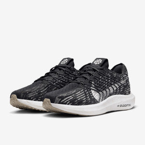 Nike Womens Pegasus Turbo Flyknit Next Nature - Black/Sail-Off Noir