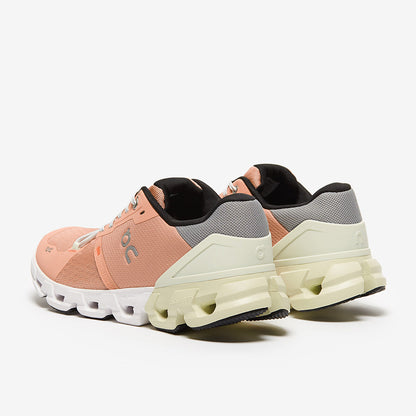 On Womens Cloudflyer 4