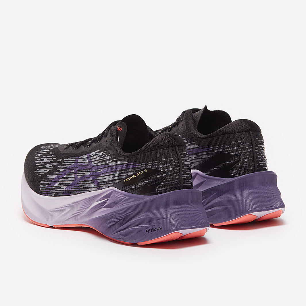 ASICS Womens Novablast 3