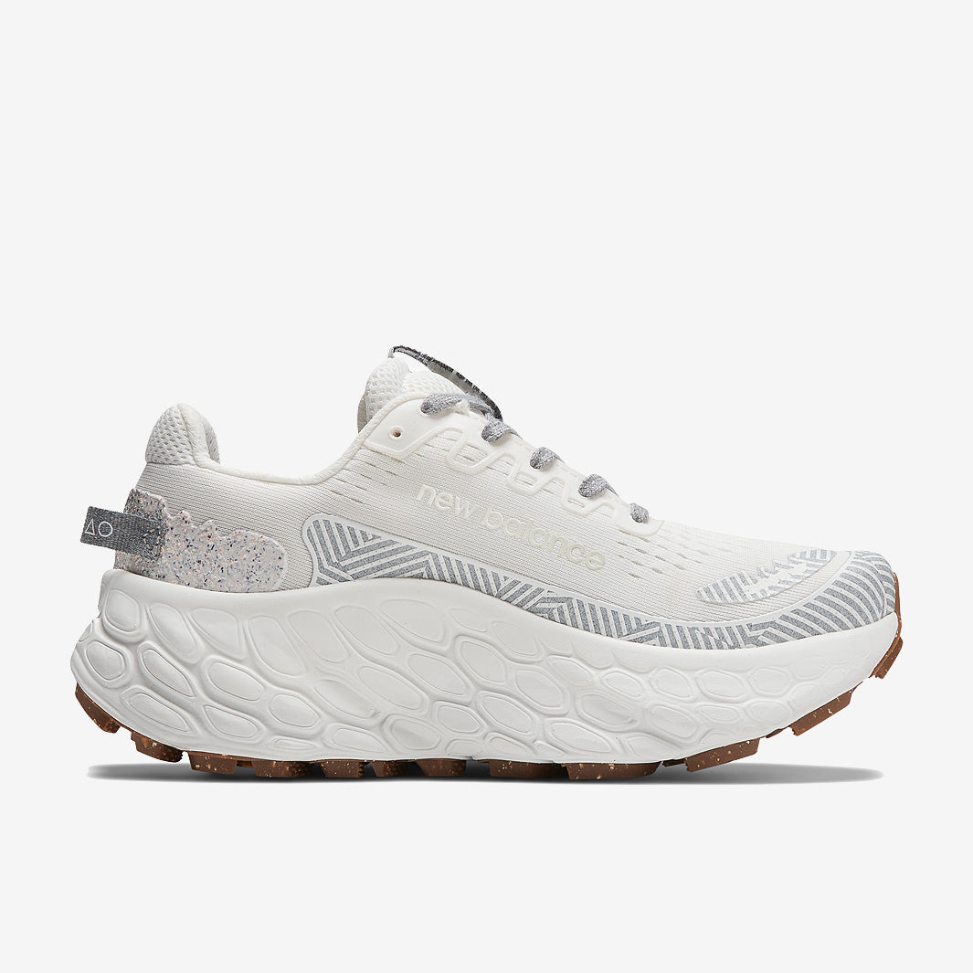New Balance Womens Fresh Foam More Trail V3