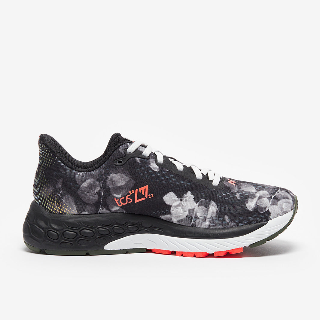 New Balance Womens 880 V13