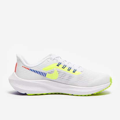 Nike Boys Air Zoom Pegasus 39 - White/Black-Volt