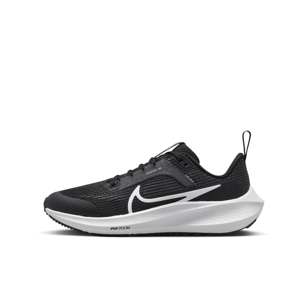 Nike Older Kids Pegasus 40 (GS) - Black/White