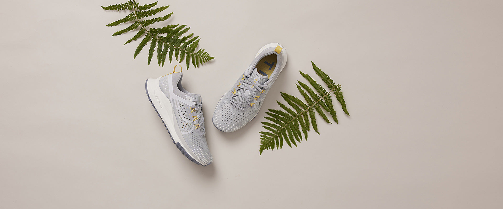 Nike Pegasus Trail 4 - Wolf Grey/Pure Platinum