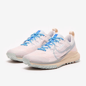 Nike Womens Pegasus Trail 4