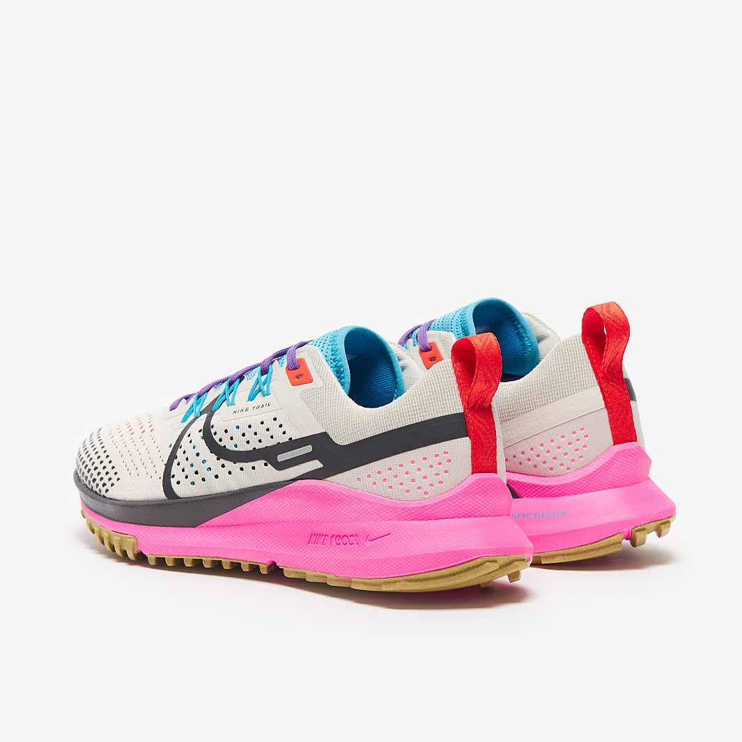 Nike Womens React Pegasus Trail 4