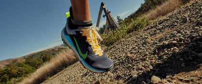 Nike Womens Wildhorse 8 - Obsidian/Volt-Cool Grey