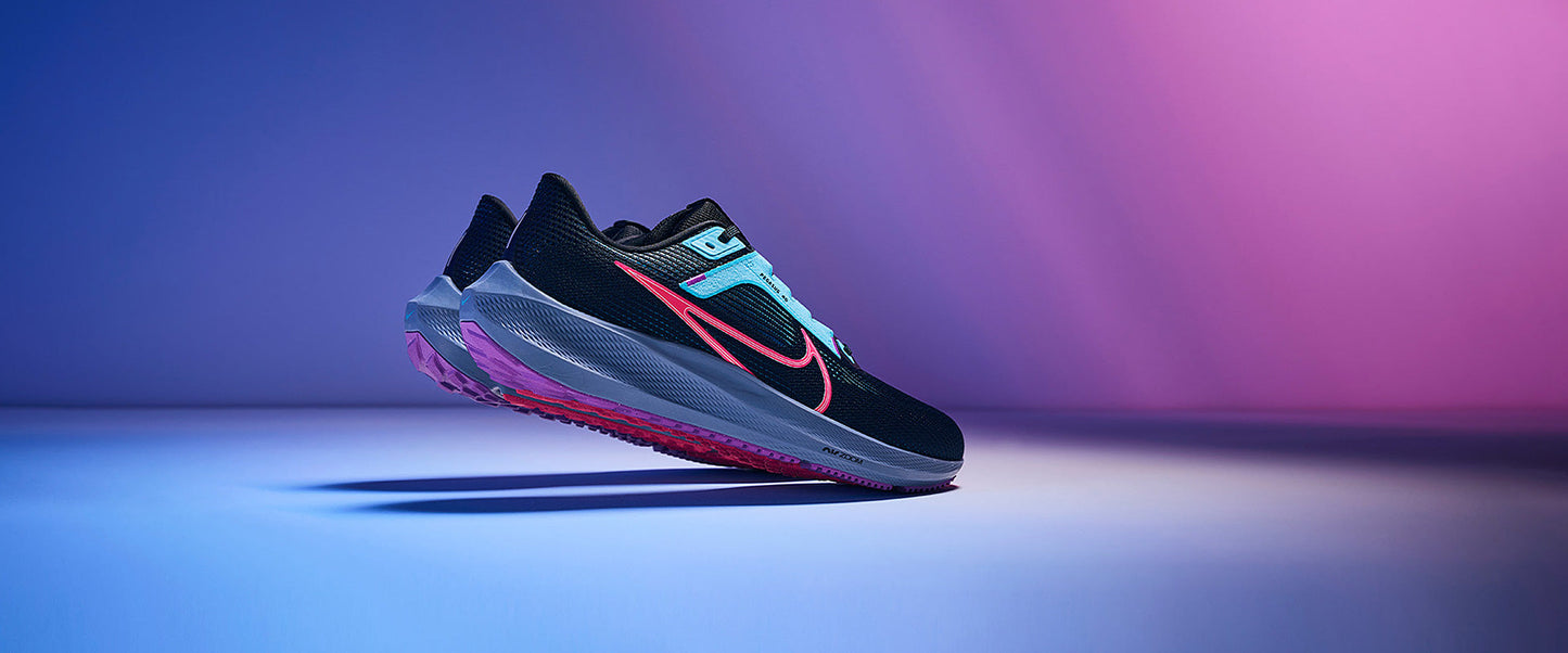 Nike Pegasus 40 SE - Black/Hyper Pink-Green Abyss