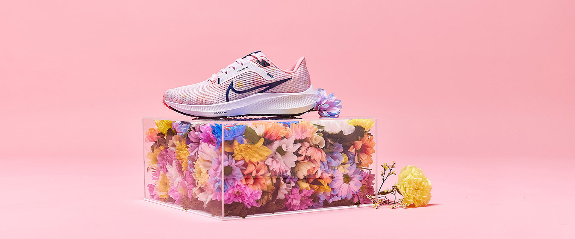 Nike Womens Pegasus 40 Premium - Pearl Pink/Midnight Navy