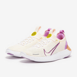Nike Womens Free Run Fly Knit Next Nature - Guava Ice/Earth-Vivid Sulfur