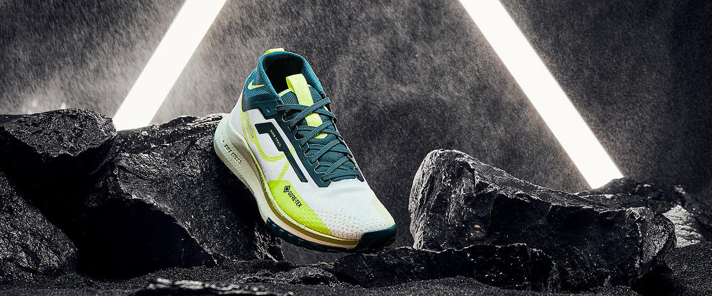 Nike Womens Pegasus Trail 4 GORE-TEX - Sail/LT Lemon Twist