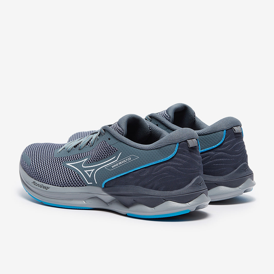 Mizuno Wave Revolt 3