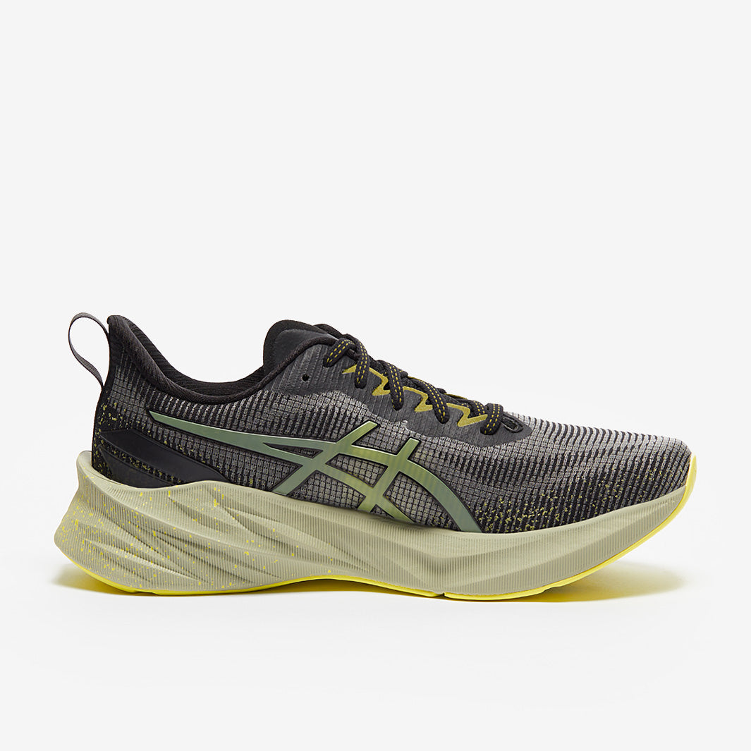 ASICS Novablast 3 LE