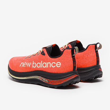 New Balance FuelCell SuperComp Trail