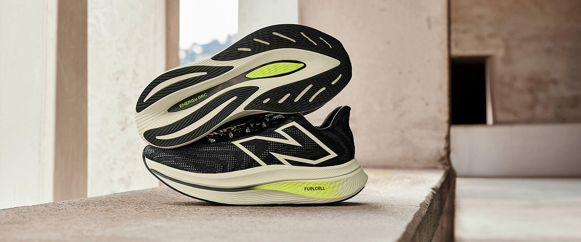New Balance Womens FuelCell SuperComp Trainer v2