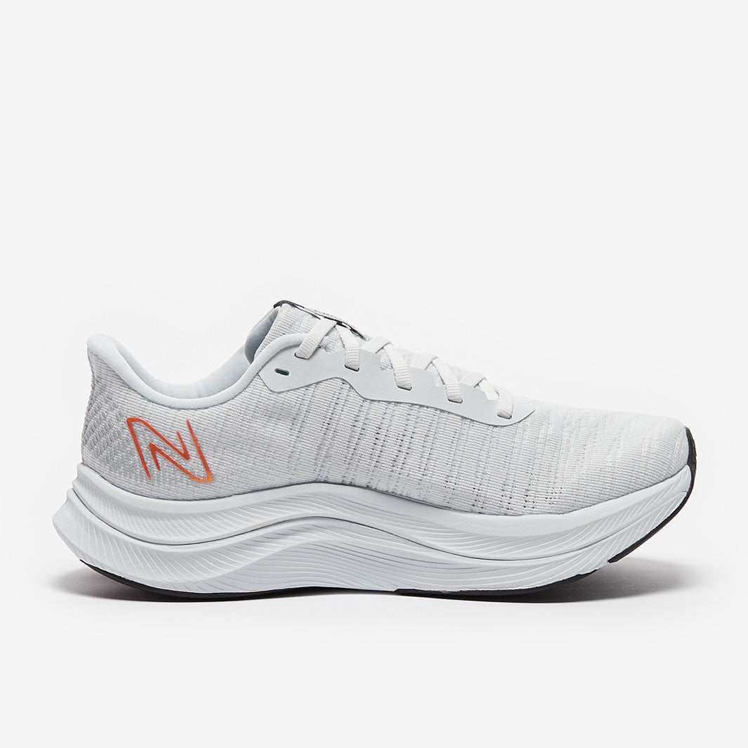 New Balance Womens FuelCell Propel v4
