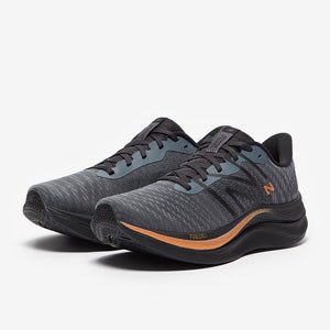 New Balance Womens FuelCell Propel v4