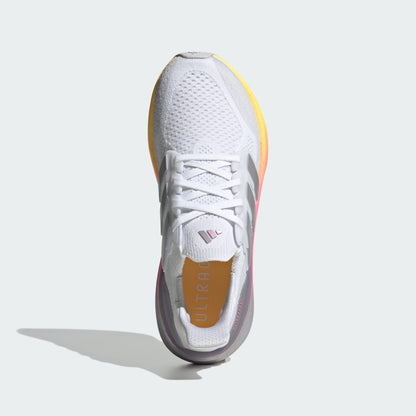 adidas Womens Ultraboost 5