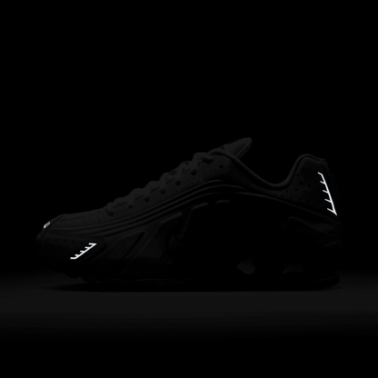 Women's Nike Shox R4 "Phantom Picante Red"