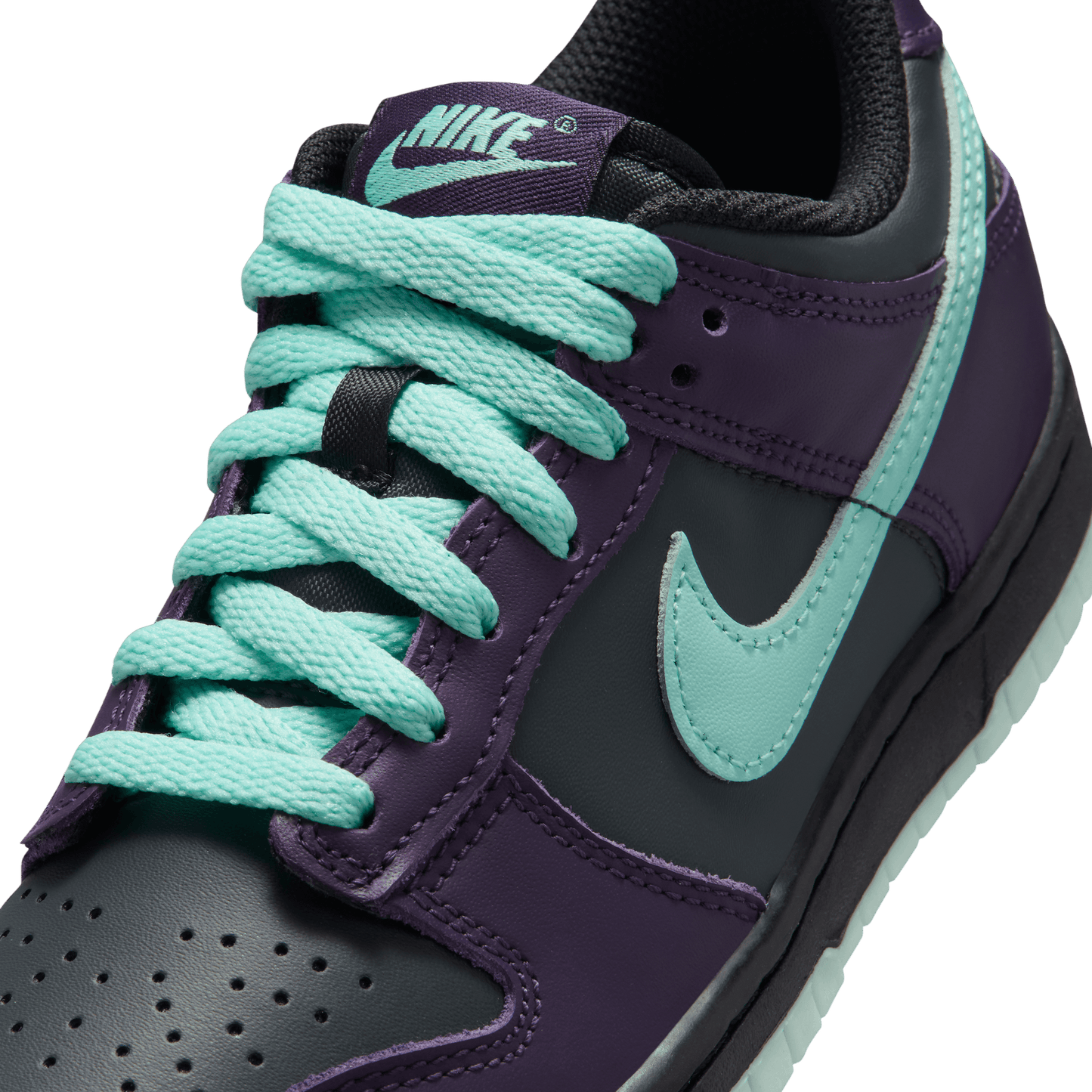 Big Kids' Nike Dunk Low "Wizard"