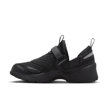 Women's Jordan Trunner LX