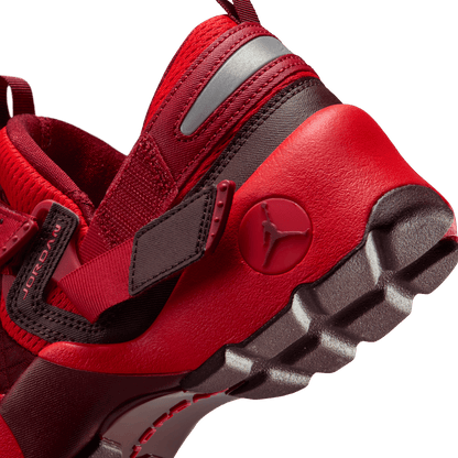 Women's Jordan Trunner LX "Chile Red"