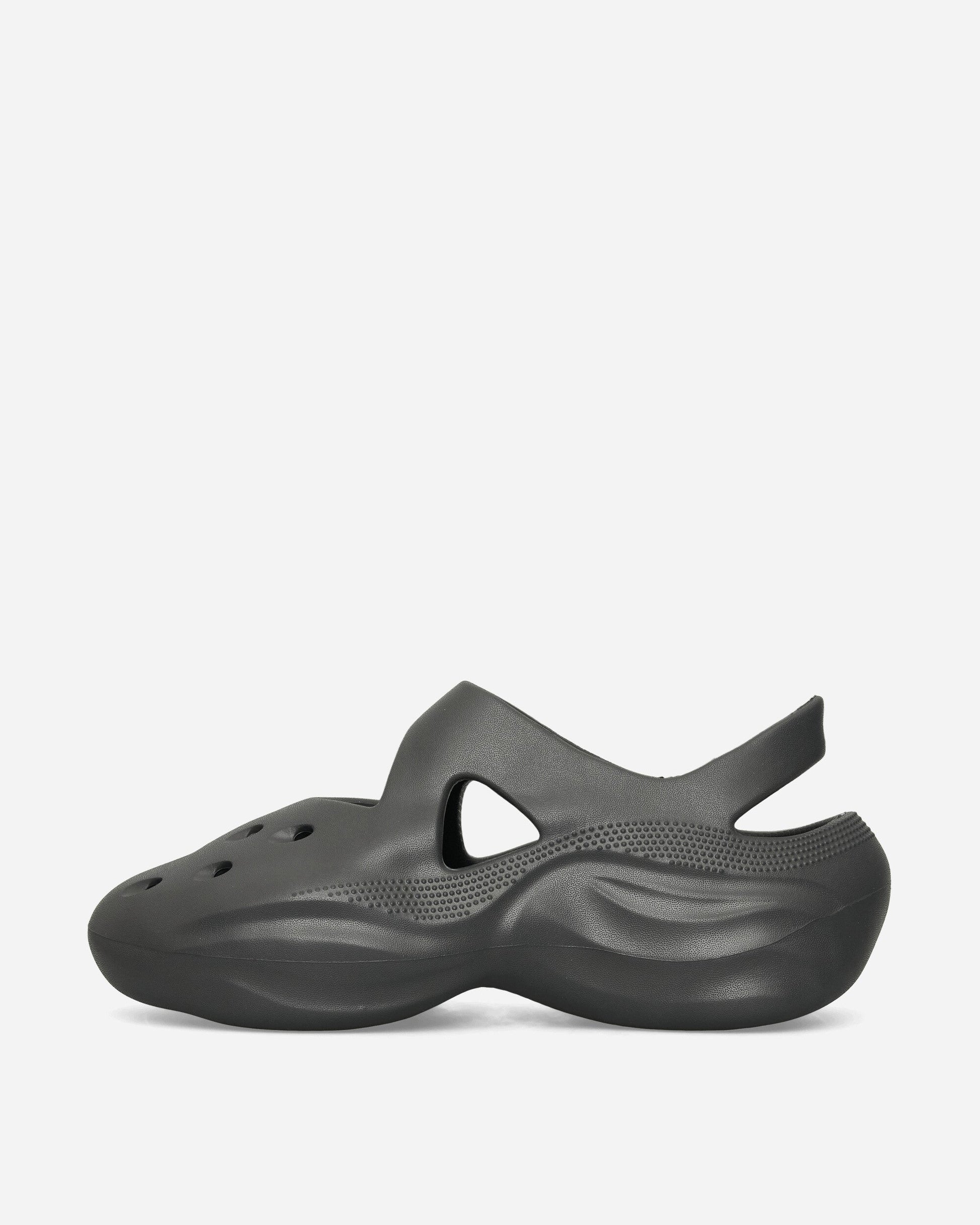Dingyun Zhang Diffuser Clogs Black Sand