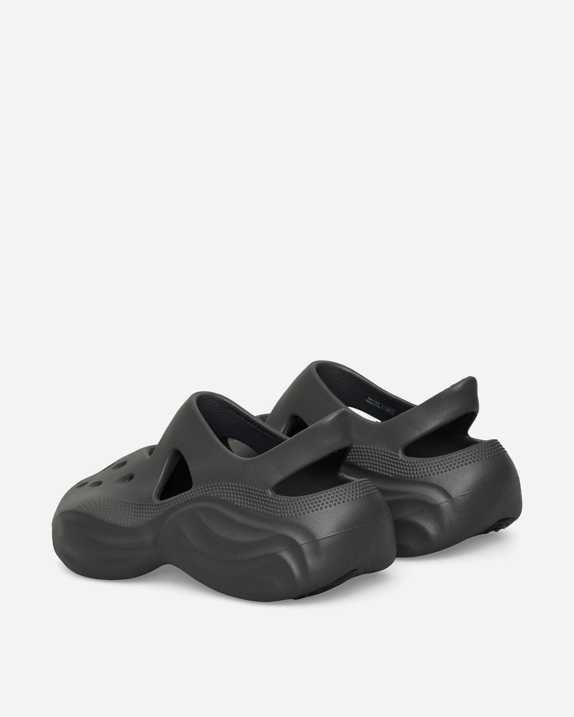 Dingyun Zhang Diffuser Clogs Black Sand