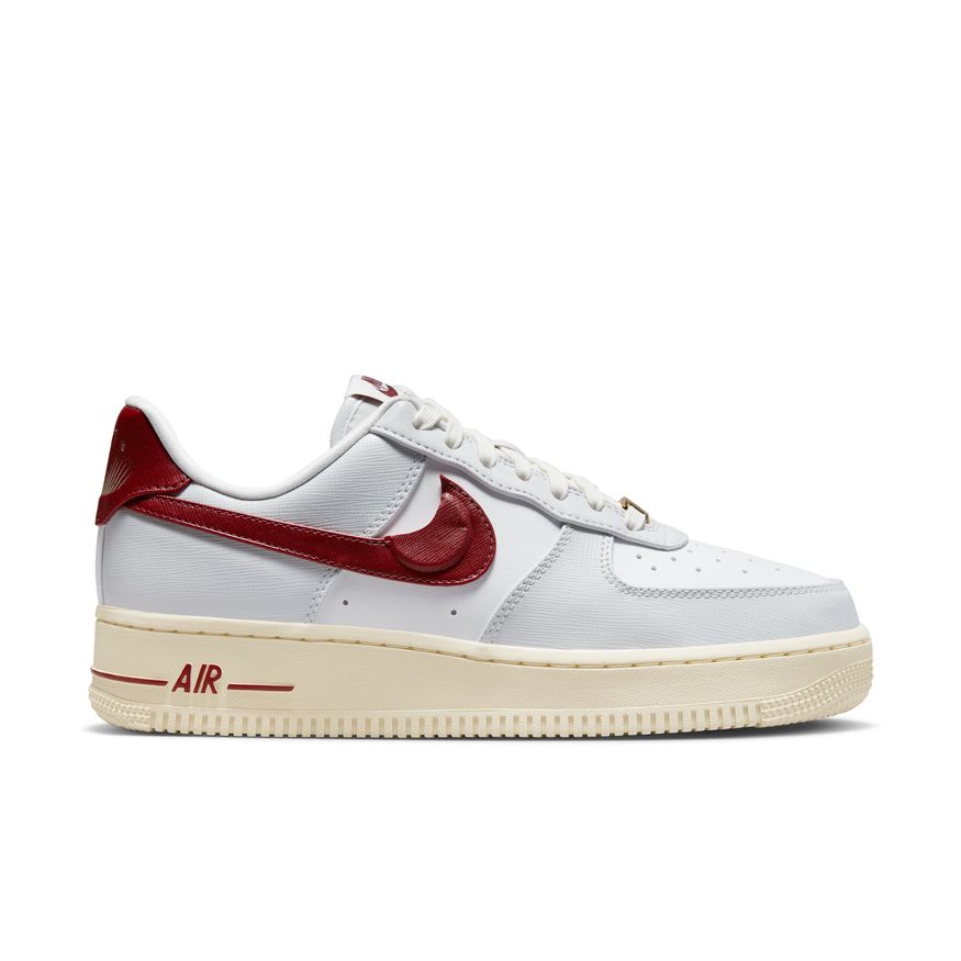 Women's Nike Air Force 1 '07 SE "Photon Dust Team Red'