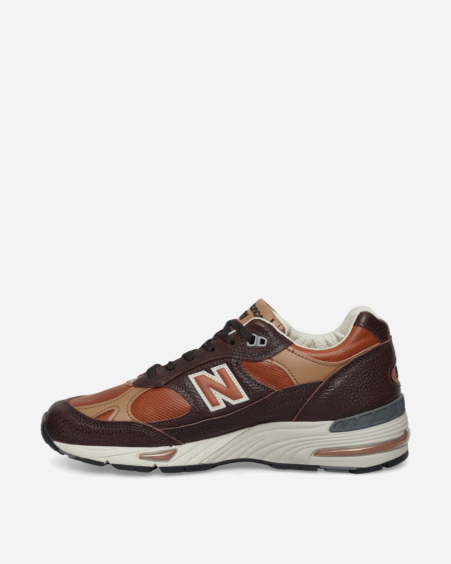 Made in UK 991v1 Sneakers Chocolate Plum / Caramel Cafe / Tan