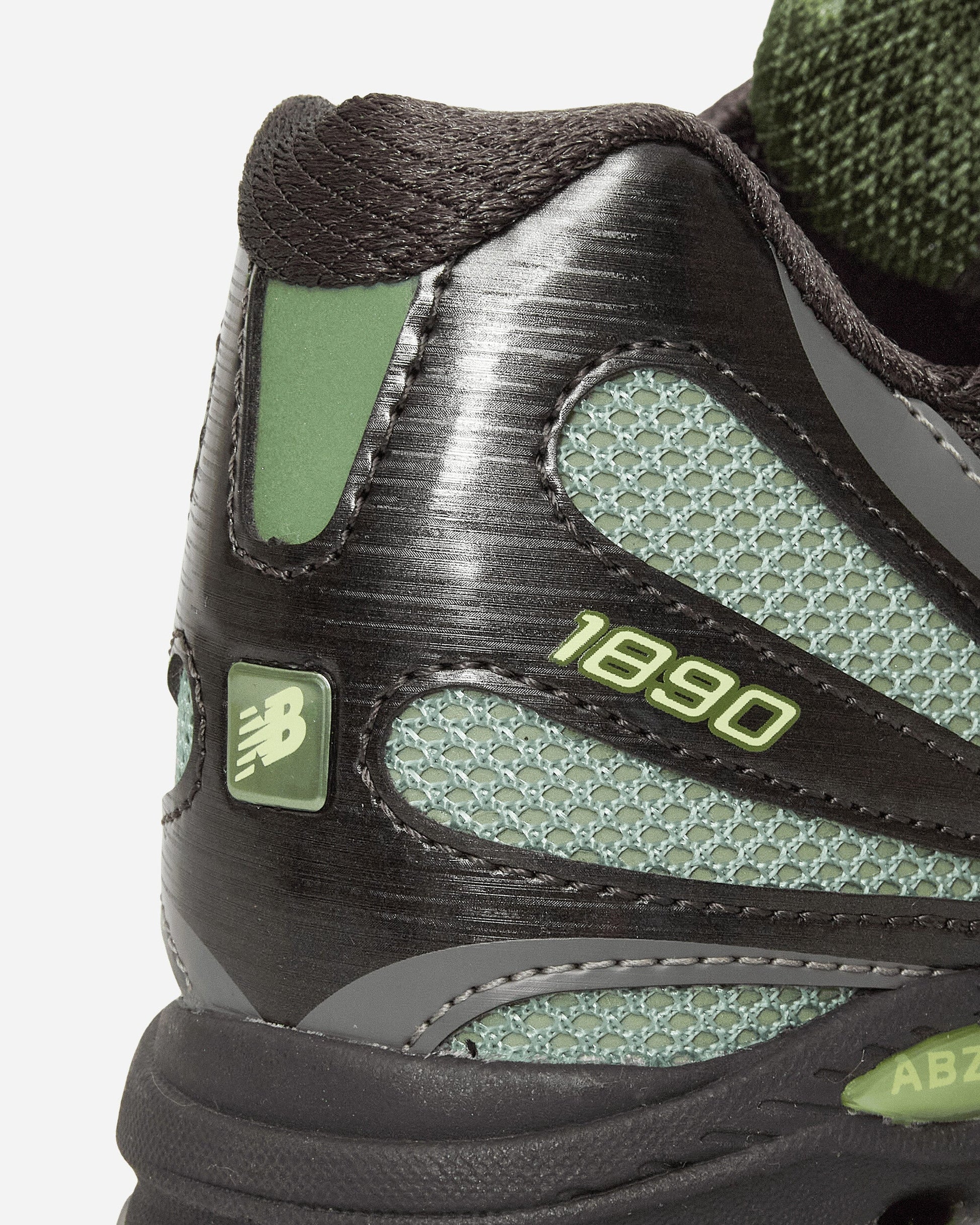 1890 Sneakers Faded Black / Utility Green