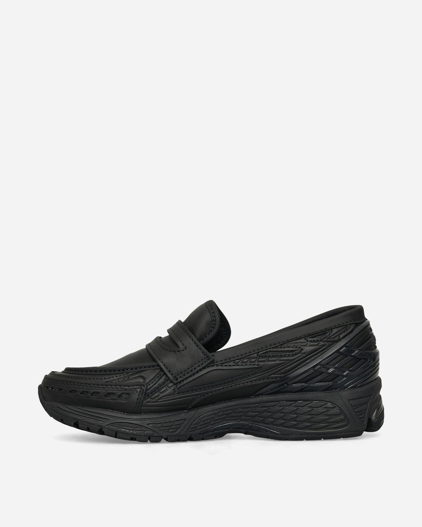 1906L Sneakers Black