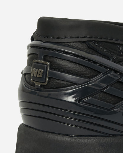 1906L Sneakers Black
